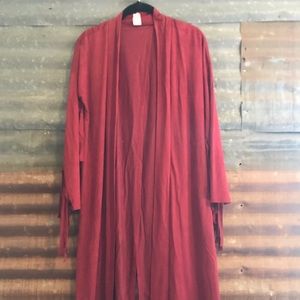 Crushed red duster size s